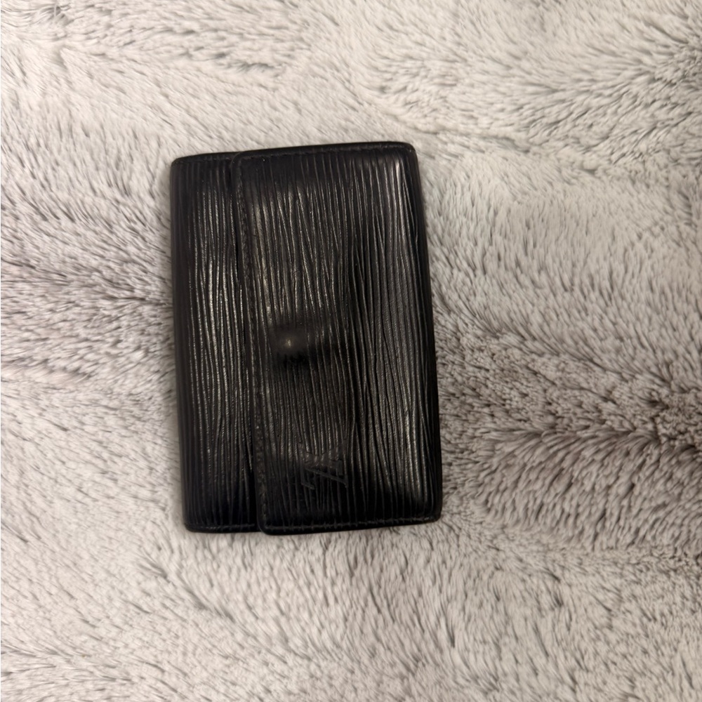 Louis Vuitton Black Epi 6 ring Key holder